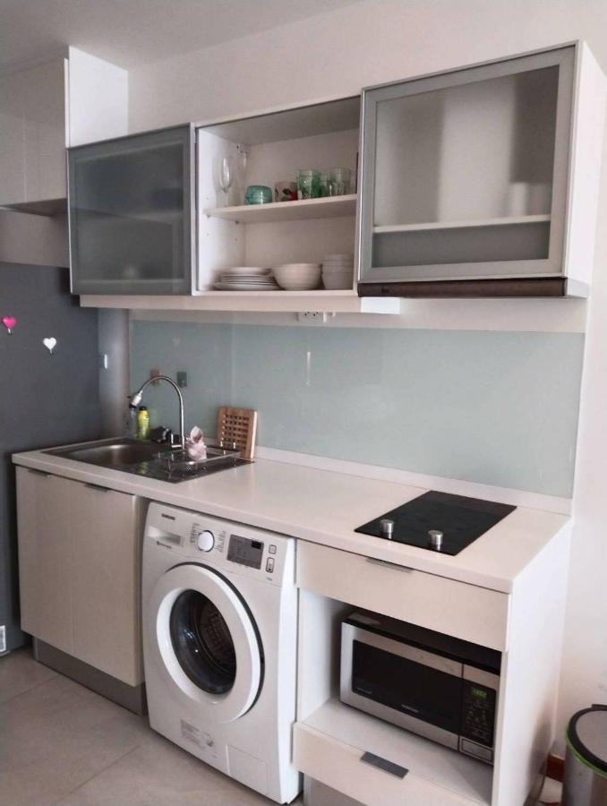The Astra Chiang Mai Apartman Kültér fotó
